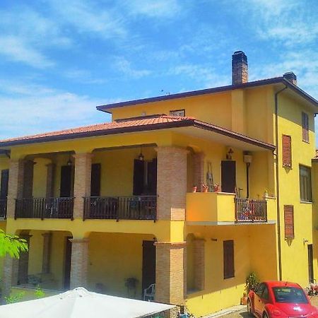 Castel RitaldiIl Girasole公寓 外观 照片